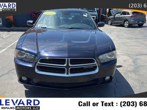 Used 2011 Dodge Charger R/T w/ Driver Confidence Group AWD/4WD image 2