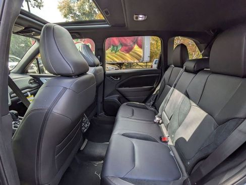 New 2025 Subaru Forester Touring AWD/4WD image 10