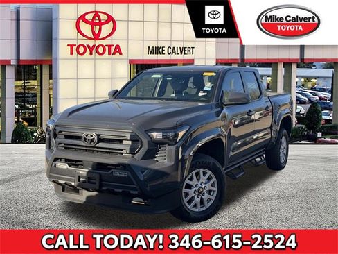 Used 2025 Toyota Tacoma SR5 image 1