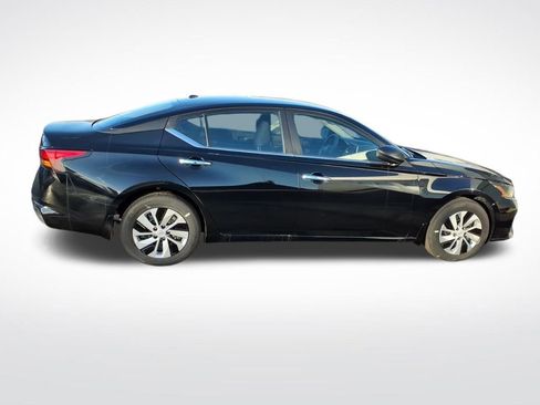 New 2025 Nissan Altima 2.5 S image 8