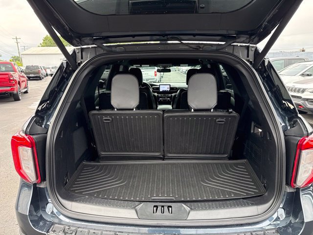 Used 2022 Ford Explorer ST w/ Equipment Group 401A AWD/4WD image 26