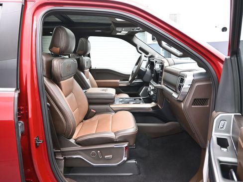 Used 2024 Ford F150 King Ranch w/ FX4 Off-Road Package image 13