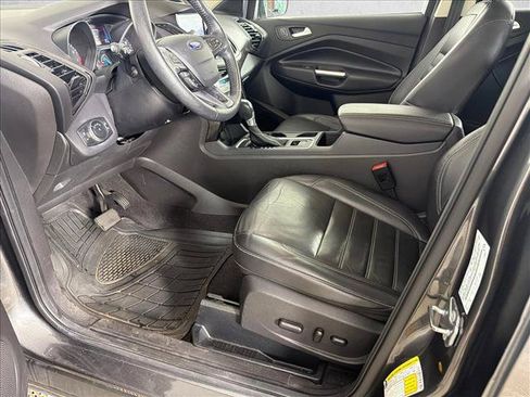 Used 2017 Ford Escape Titanium w/ Equipment Group 301A FWD image 10