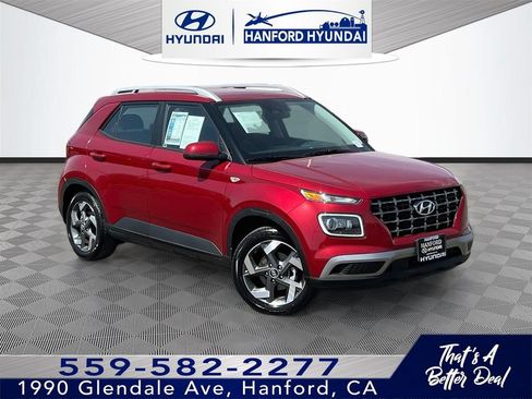 Certified 2025 Hyundai Venue Limited FWD image 1