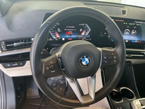 Used 2023 BMW X1 xDrive28i AWD/4WD image 15