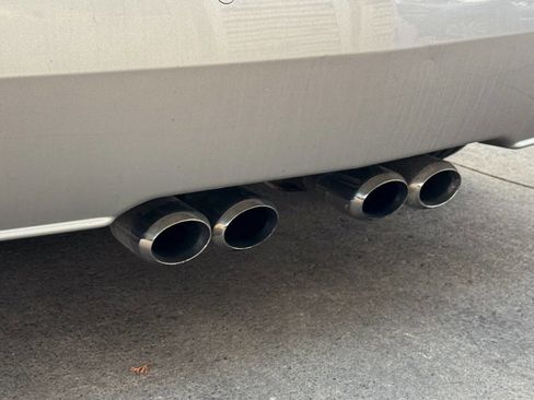 Used 2006 Cadillac XLR V image 25