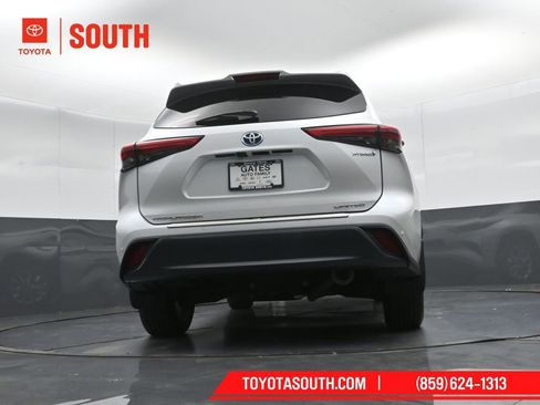 Used 2023 Toyota Highlander Limited w/ Protection Package #3 (TMS) AWD/4WD image 43