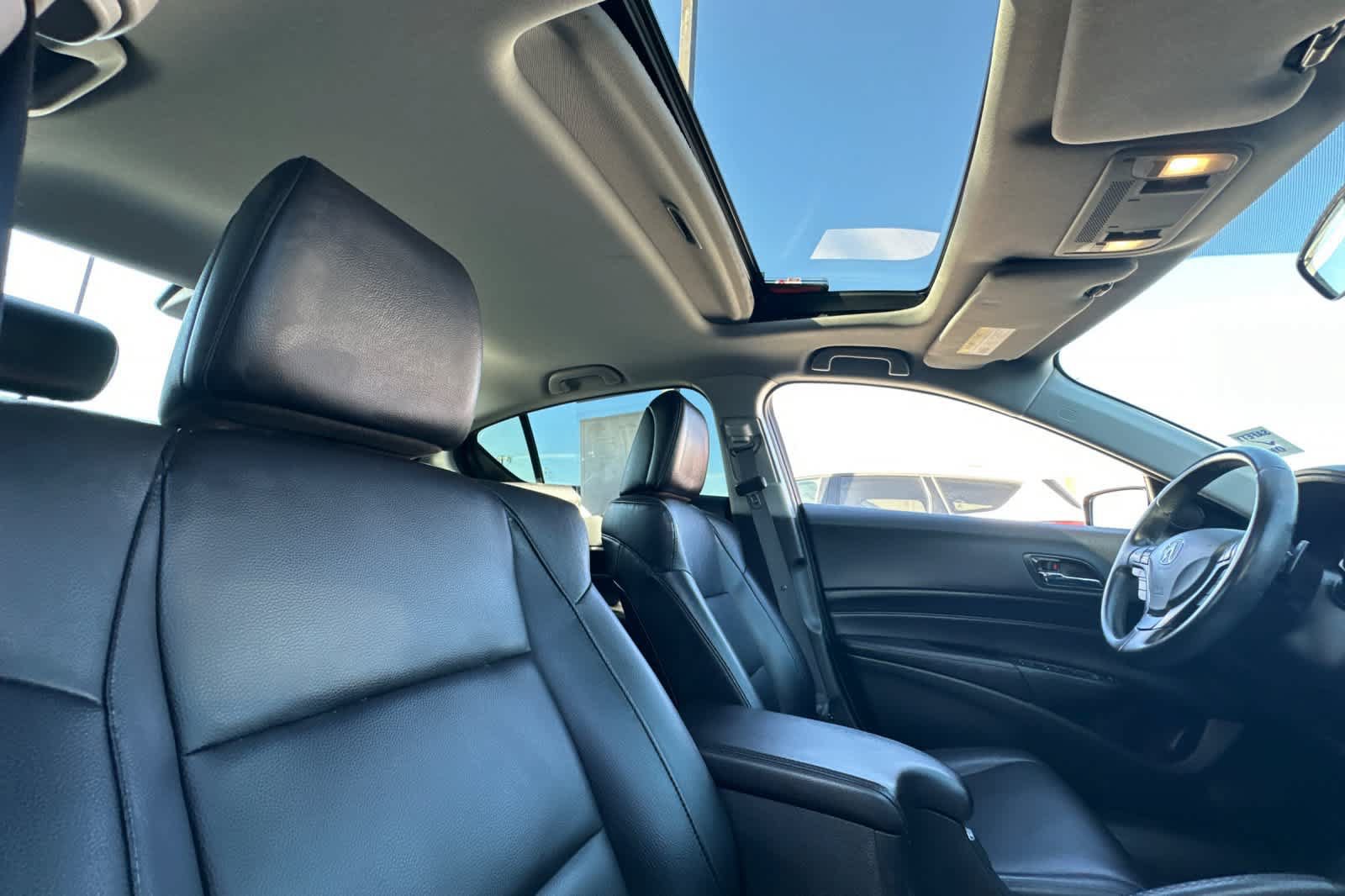 Used 2017 Acura ILX FWD image 17