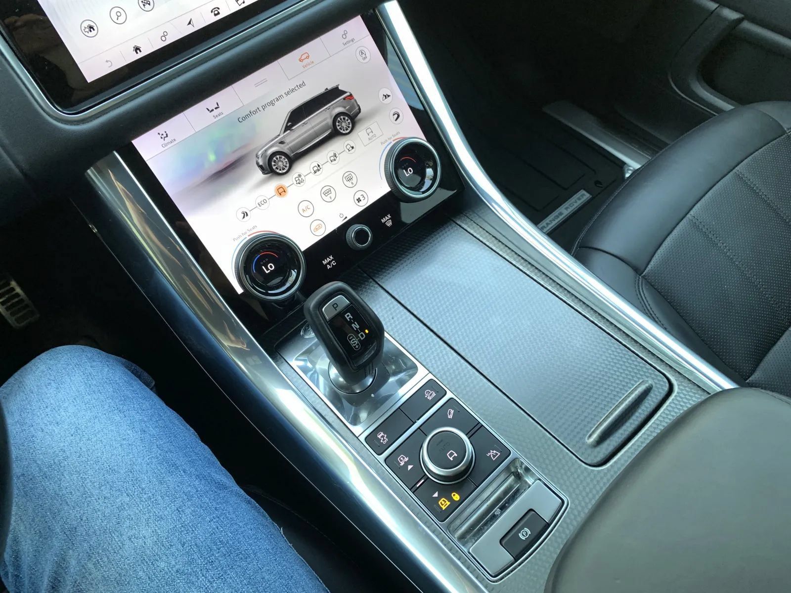 Used 2019 Land Rover Range Rover Sport Supercharged AWD/4WD image 17