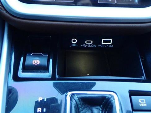 Certified 2024 Subaru Outback Touring image 22