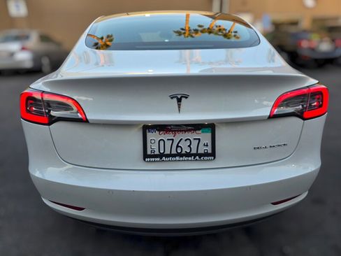 Used 2019 Tesla Model 3 Long Range image 10