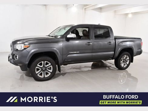 Used 2017 Toyota Tacoma Limited w/ Tow Package AWD/4WD image 1