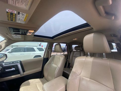 Used 2014 Toyota 4Runner Limited image 19