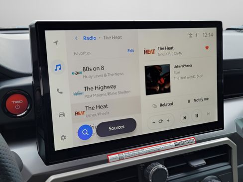 Certified 2025 Toyota Tacoma TRD Off-Road image 24