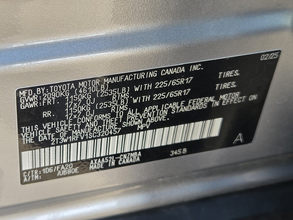 Used 2025 Toyota RAV4 XLE FWD image 32