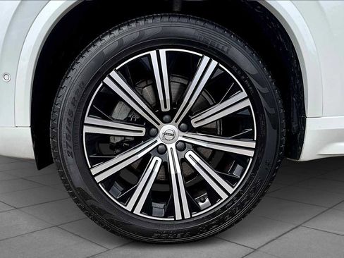 Certified 2023 Volvo XC90 B5 Plus image 10
