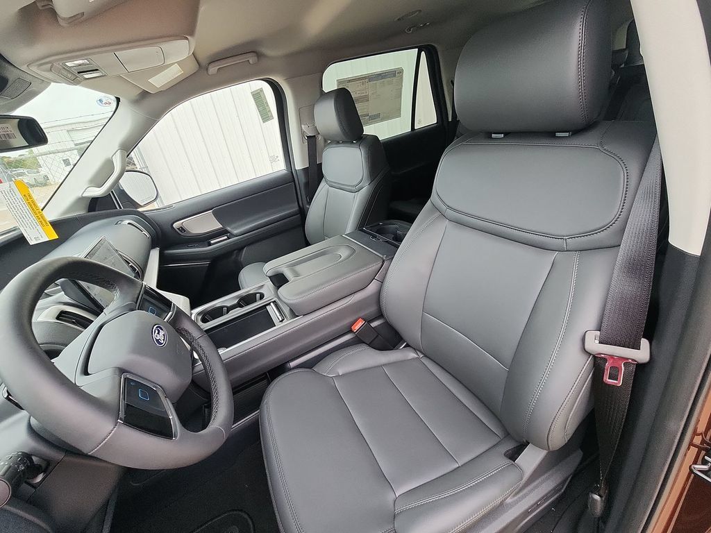 New 2027 Ford Expedition Max Active RWD image 15