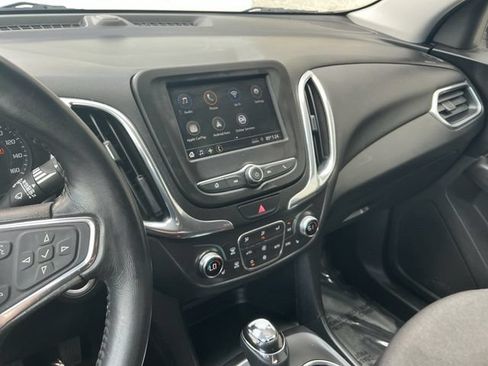 Used 2019 Chevrolet Equinox LT FWD image 22
