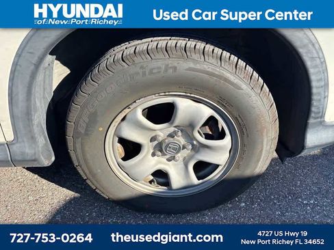 Used 2015 Honda CR-V LX image 5