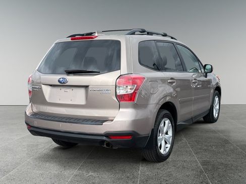 Used 2016 Subaru Forester 2.5i Premium AWD/4WD image 8
