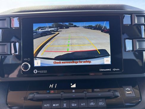 Used 2024 Toyota Tundra SR5 w/ SR5 Convenience Package AWD/4WD image 16