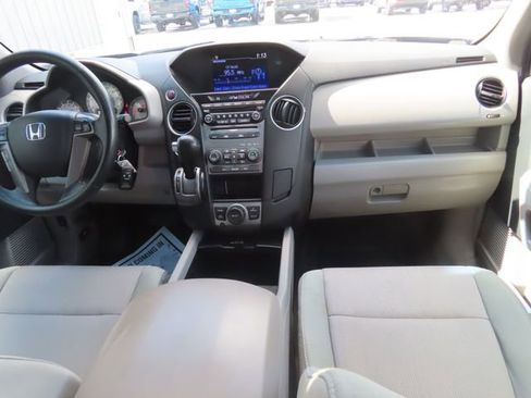 Used 2015 Honda Pilot SE image 26