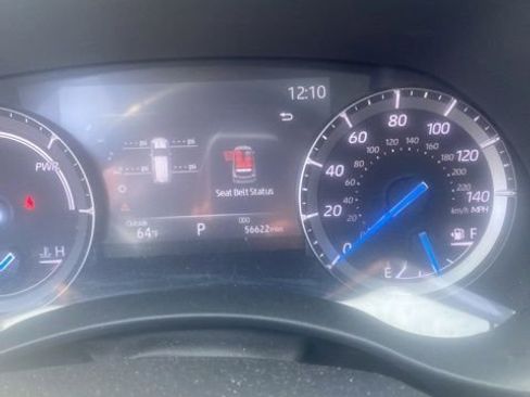 Used 2020 Toyota Highlander Platinum image 3