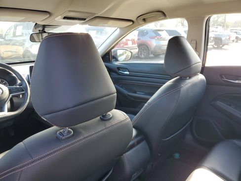 Used 2021 Nissan Altima 2.5 SR image 11