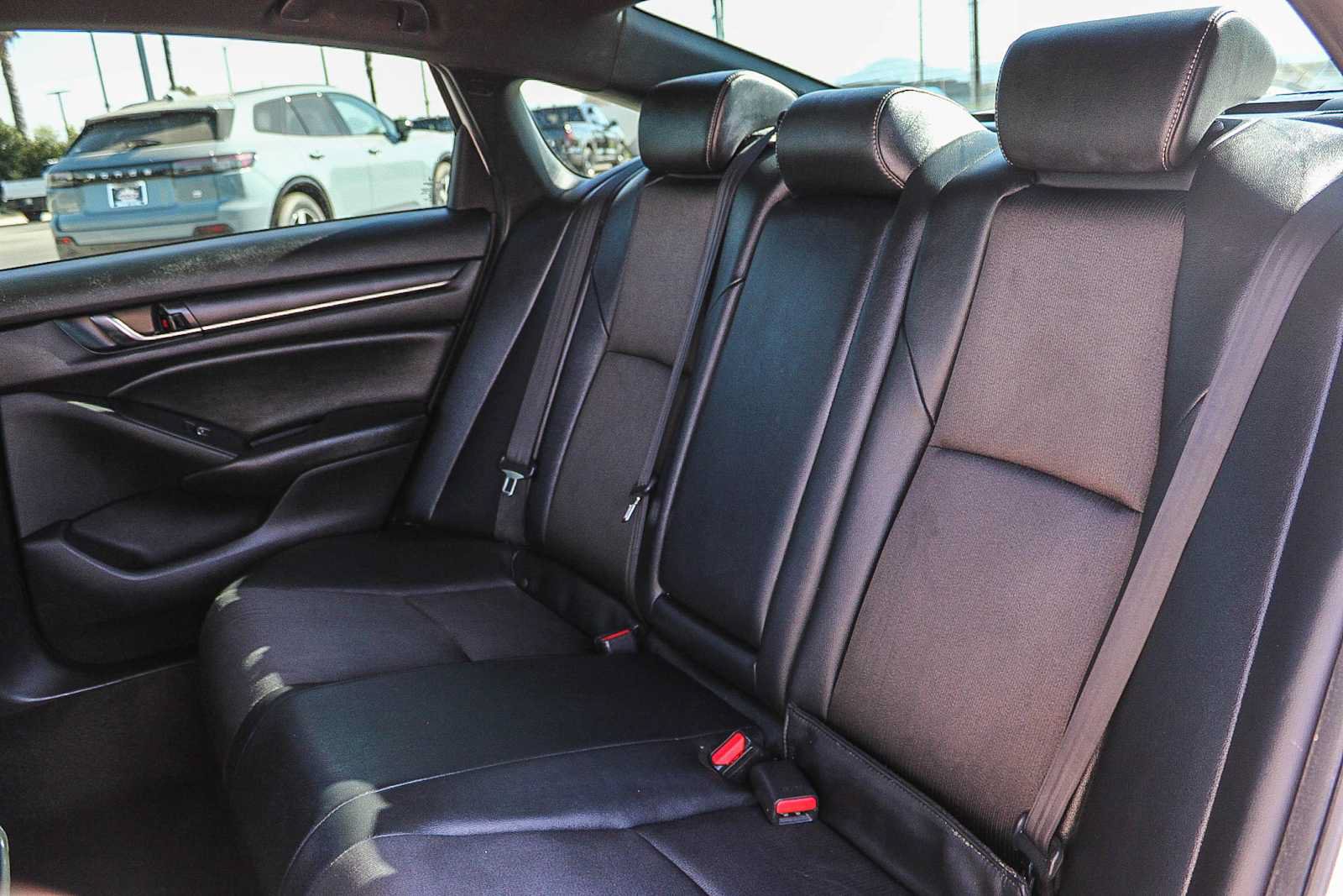 Used 2019 Honda Accord Sport image 18