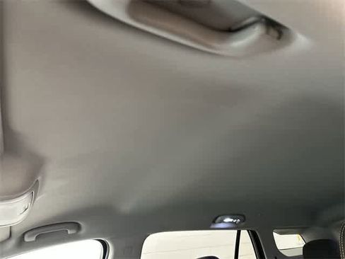 Used 2020 GMC Terrain SLE w/ Driver Convenience Package image 27