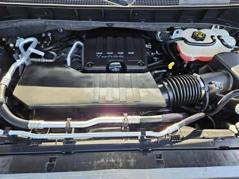 Certified 2023 Chevrolet Silverado 1500 Custom image 18