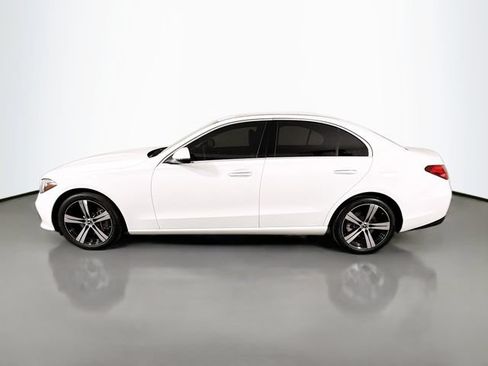 Used 2023 Mercedes-Benz C 300 Sedan image 4