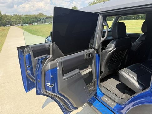 Used 2021 Ford Bronco First Edition image 12