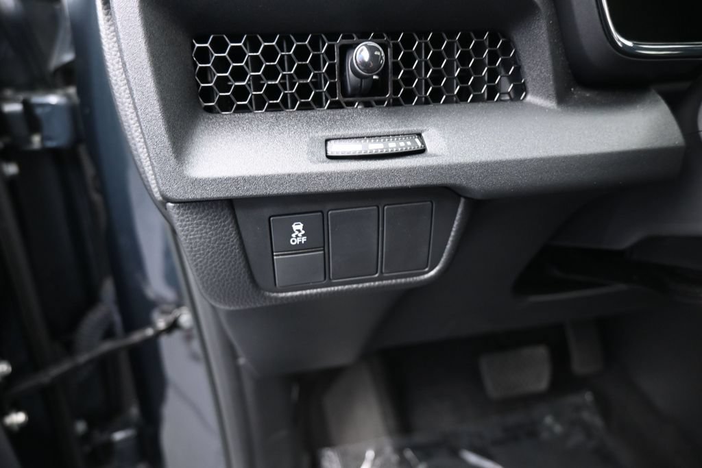 Used 2025 Honda CR-V Sport image 13