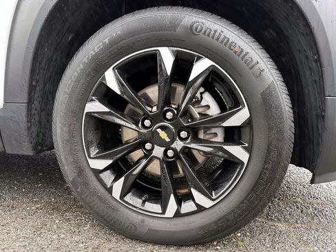 Used 2023 Chevrolet TrailBlazer LT FWD image 6