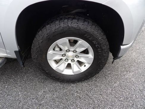 Used 2021 Chevrolet Silverado 1500 LT image 12