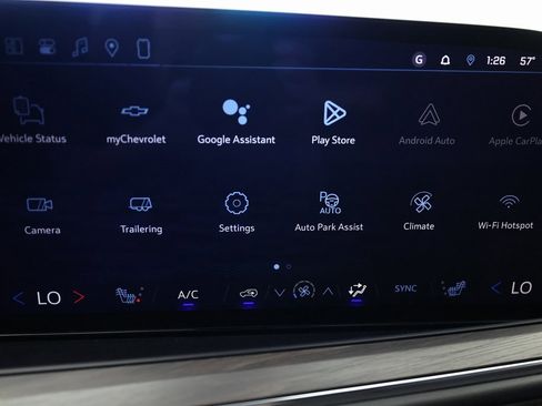 Used 2026 Chevrolet Suburban Z71 w/ Comfort Package image 32