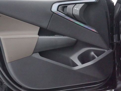 Used 2025 BMW X3 xDrive30i w/ Convenience Package image 8