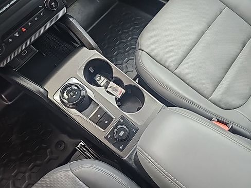 Used 2025 Ford Bronco Sport Badlands AWD/4WD image 18