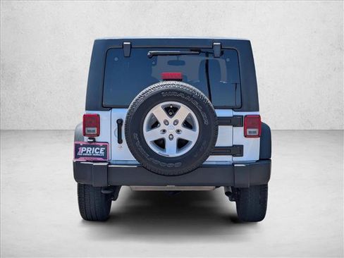 Used 2015 Jeep Wrangler Unlimited Sport w/ Quick Order Package 24S AWD/4WD image 7