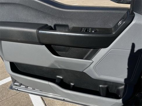 Used 2023 Ford F150 XL image 28