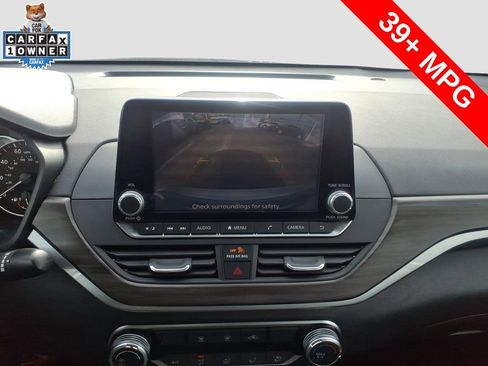 Used 2023 Nissan Altima 2.5 SV image 24