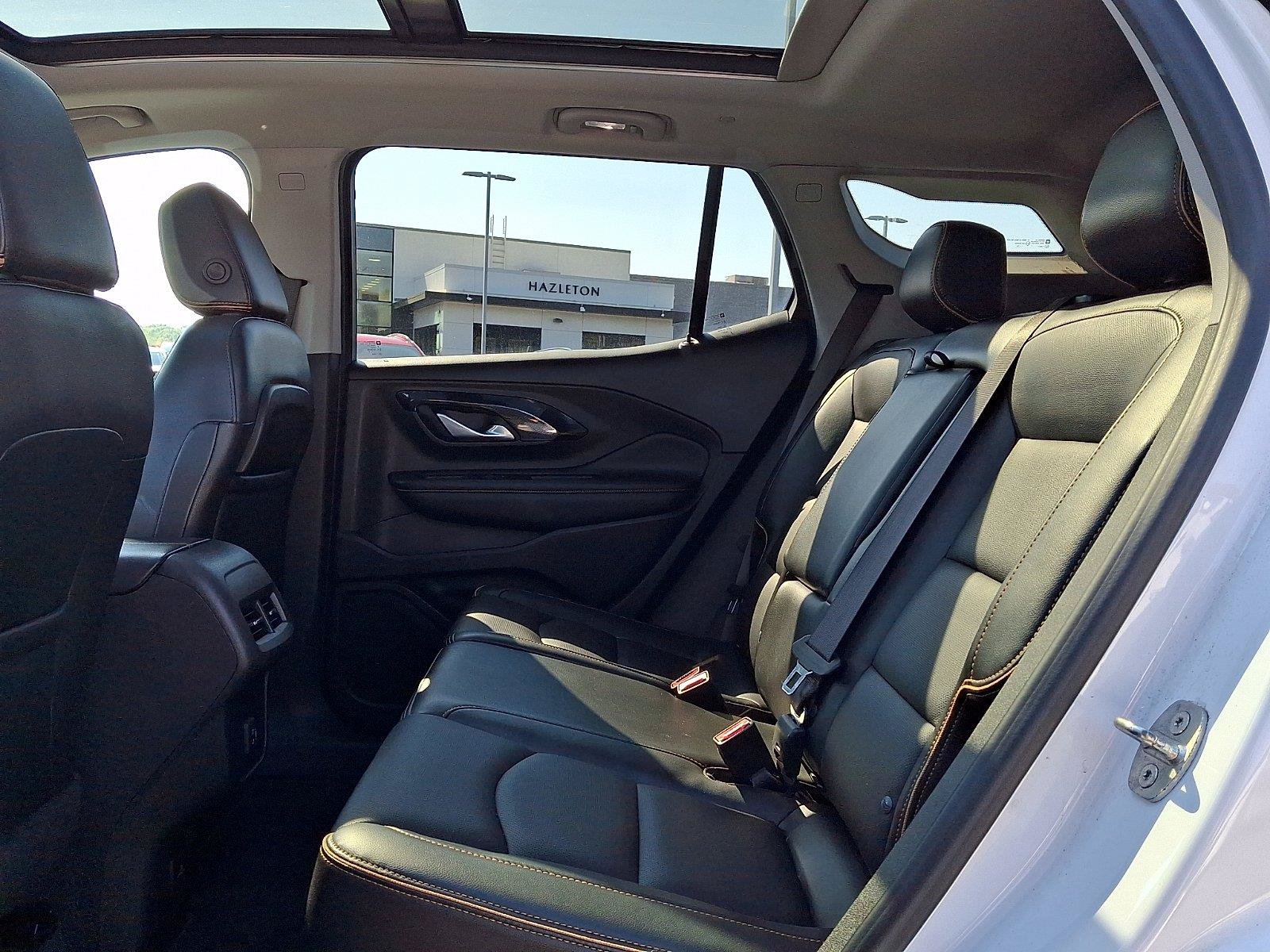 Used 2022 GMC Terrain AT4 AWD/4WD image 10