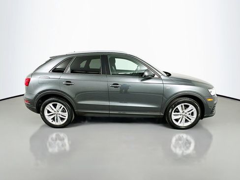 Used 2018 Audi Q3 2.0T Premium w/ Convenience Package image 4