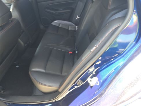 Used 2020 Nissan Altima 2.5 SR w/ Premium Package FWD image 4