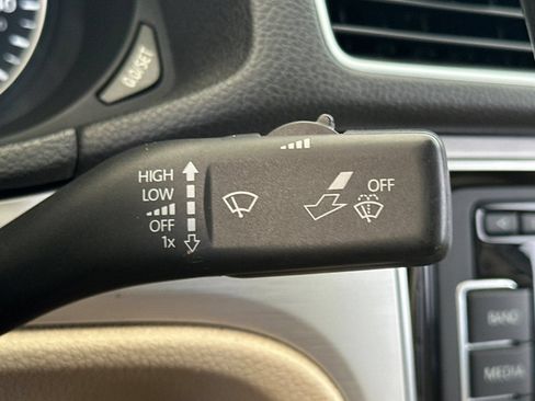 Used 2013 Volkswagen Passat TDI SE FWD image 25