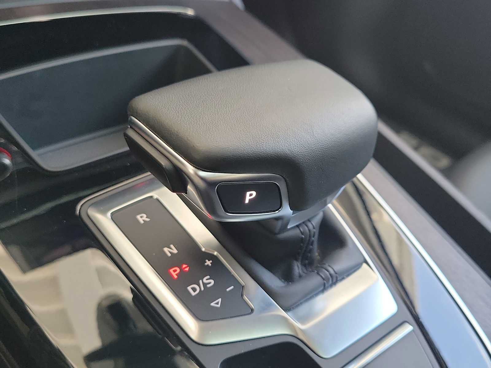 Certified 2023 Audi Q5 2.0T Premium AWD/4WD image 31