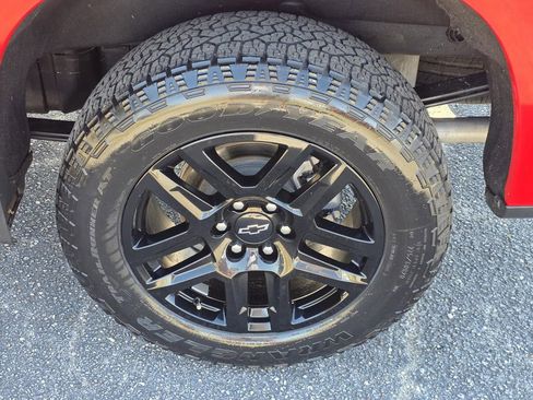 Used 2023 Chevrolet Silverado 1500 RST image 32