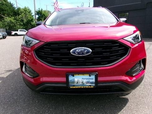 Certified 2023 Ford Edge SEL w/ Sport Appearance Package AWD/4WD image 2