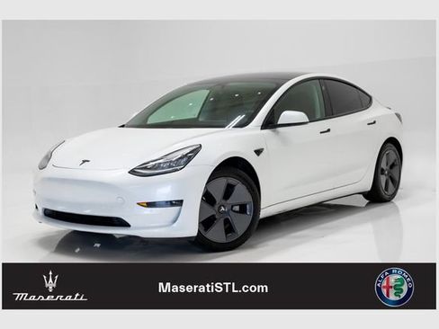 Used 2022 Tesla Model 3 Long Range AWD/4WD image 1